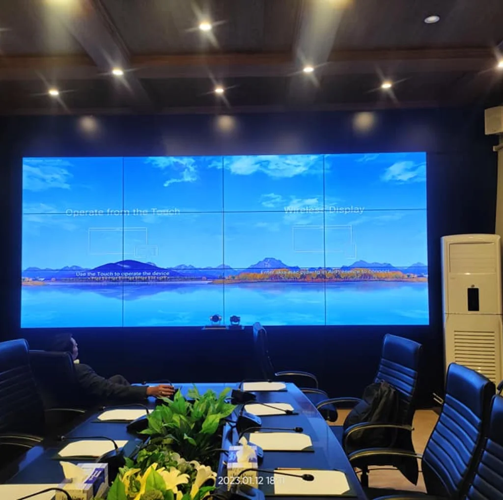 3X4 LCD Video wall setup in a Meeting room.