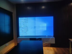 EziSol installed a 2x2 tiled dispaly of 0.8mm LCD Video Wall by using 55” video wall panels.